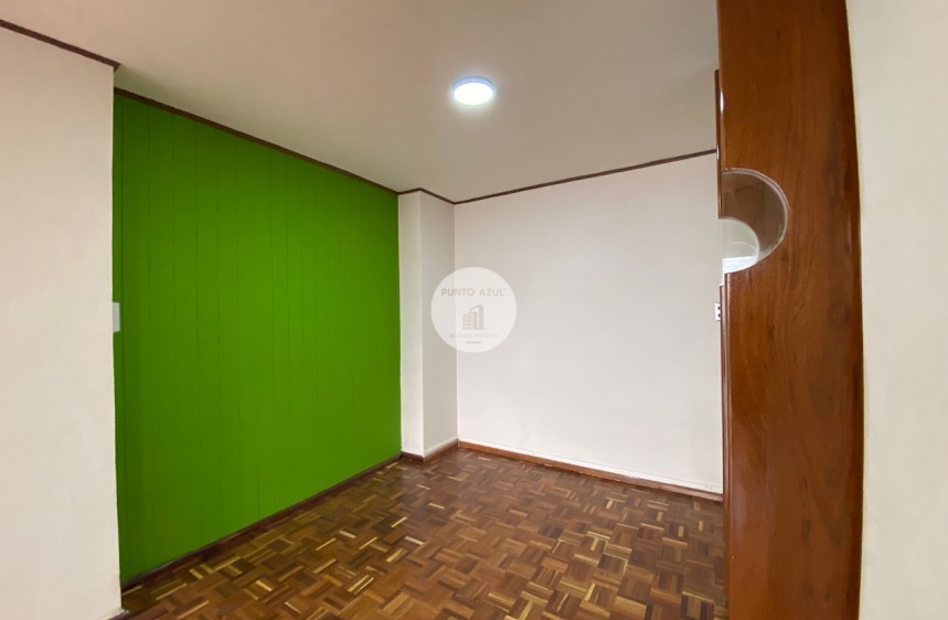 12 de 28
